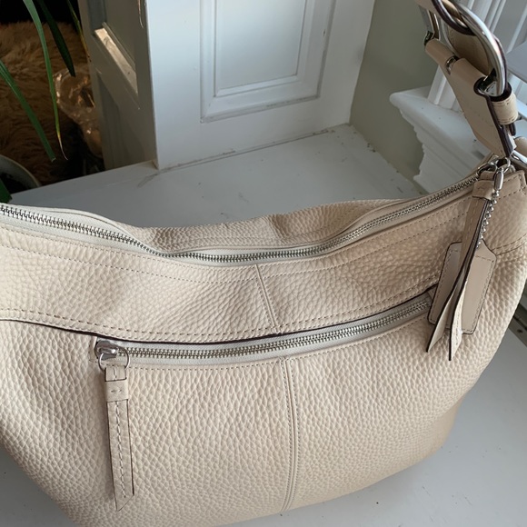 Coach Hobo Purse - Picture 9 of 12